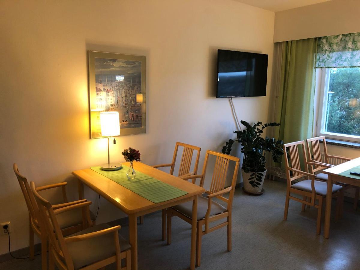 Budget Hotel Easystay Porvoo Bagian luar foto