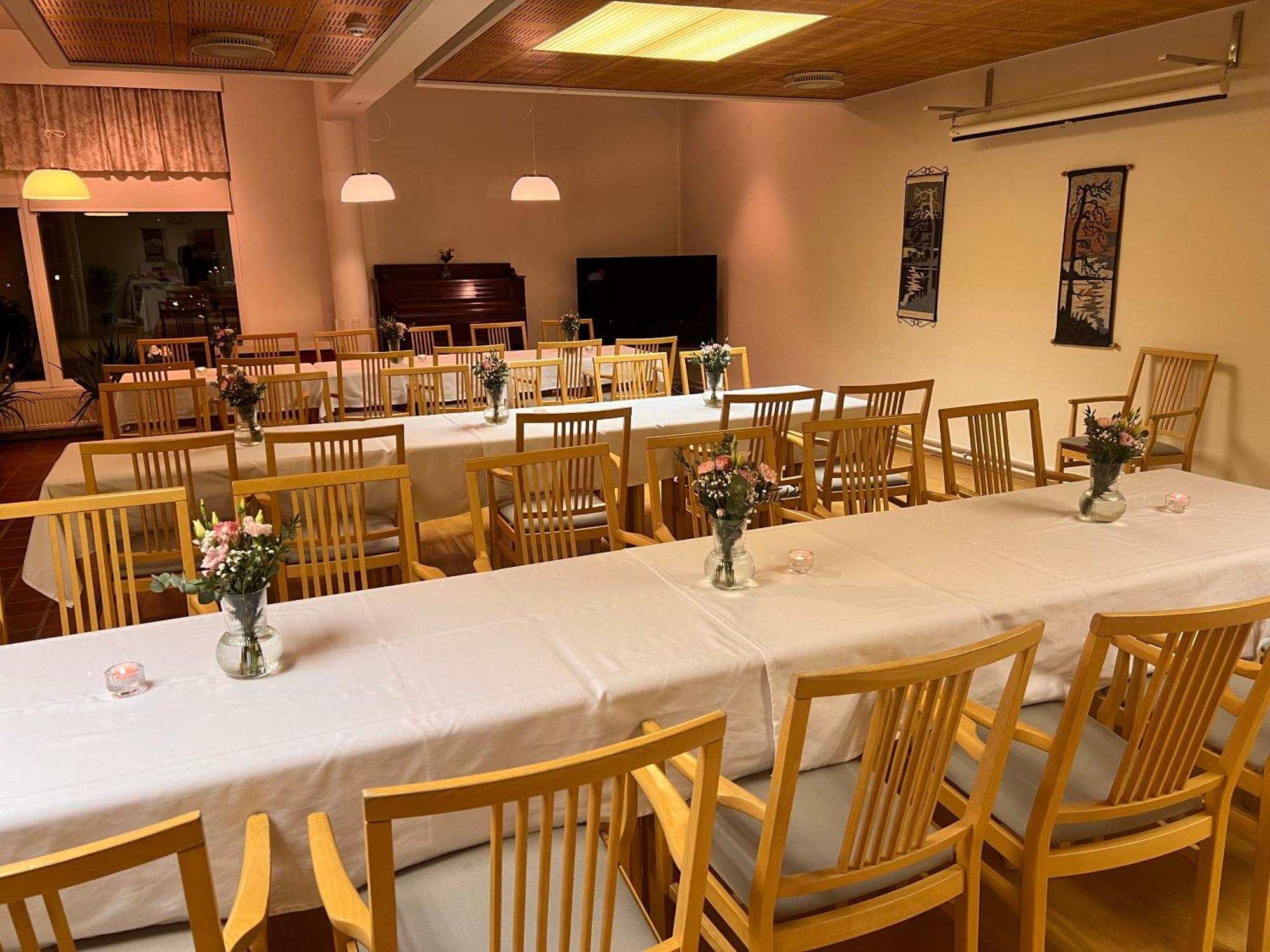 Budget Hotel Easystay Porvoo Bagian luar foto
