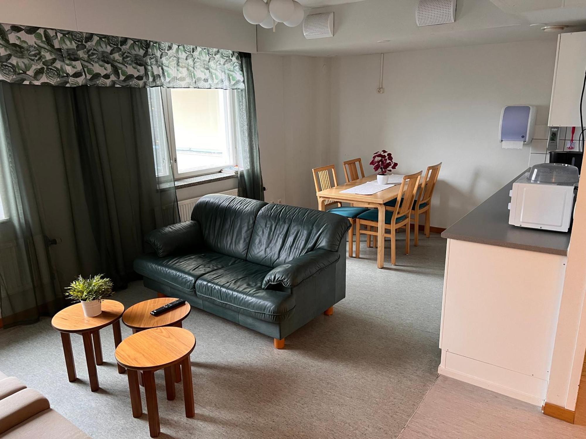 Budget Hotel Easystay Porvoo Bagian luar foto