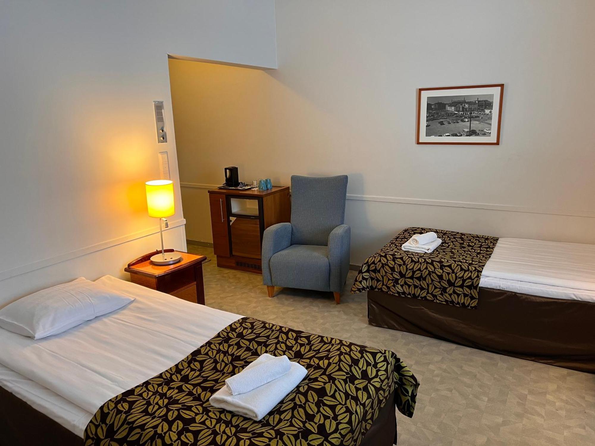 Budget Hotel Easystay Porvoo Bagian luar foto